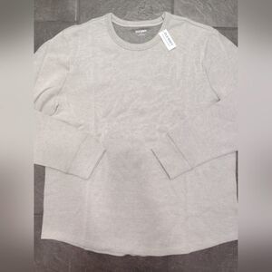 Old Navy Light Gray Stripped T-shirt